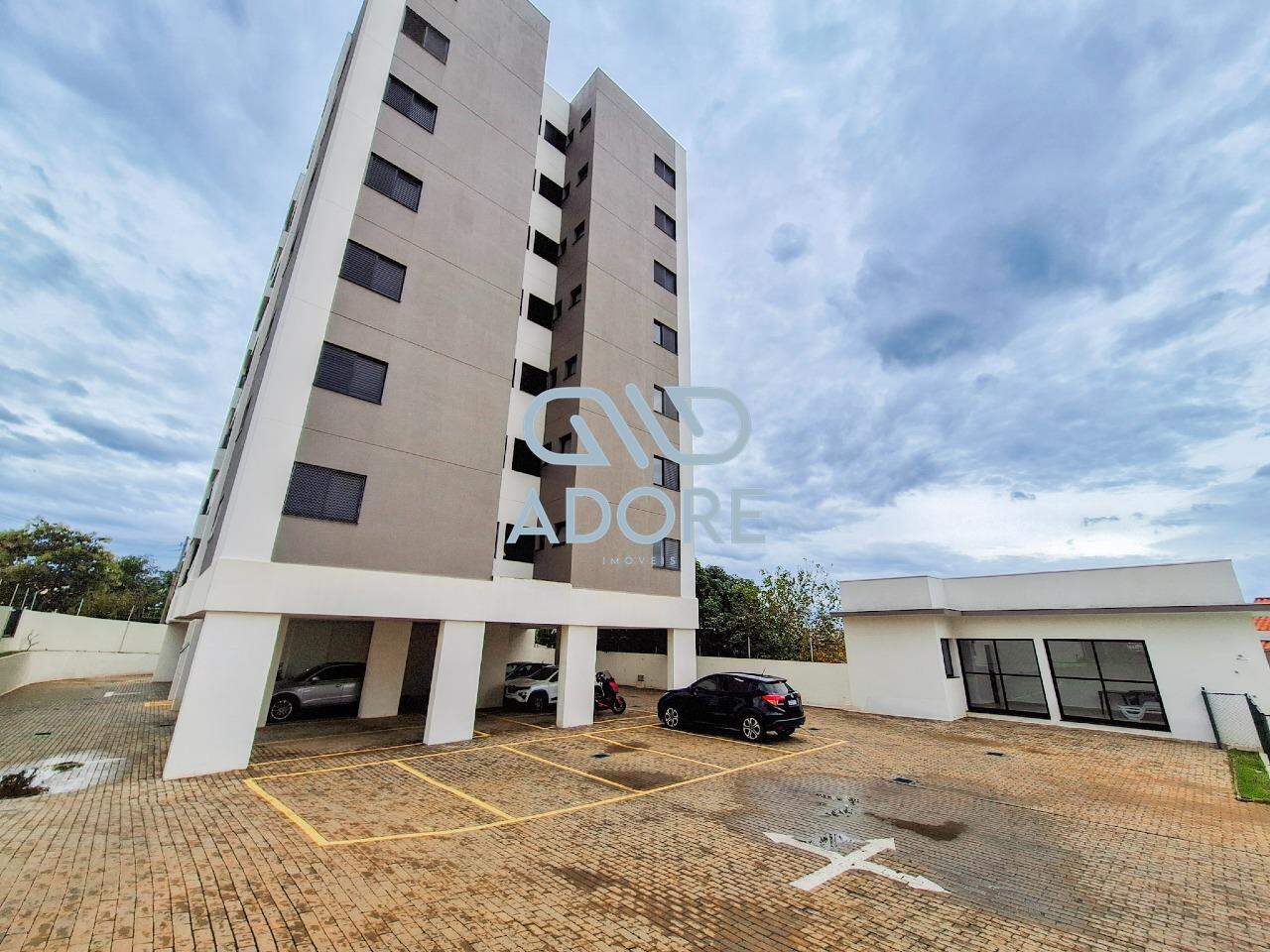 Apartamento para aluguel no Edifício Reserva Bairro Brasil: 