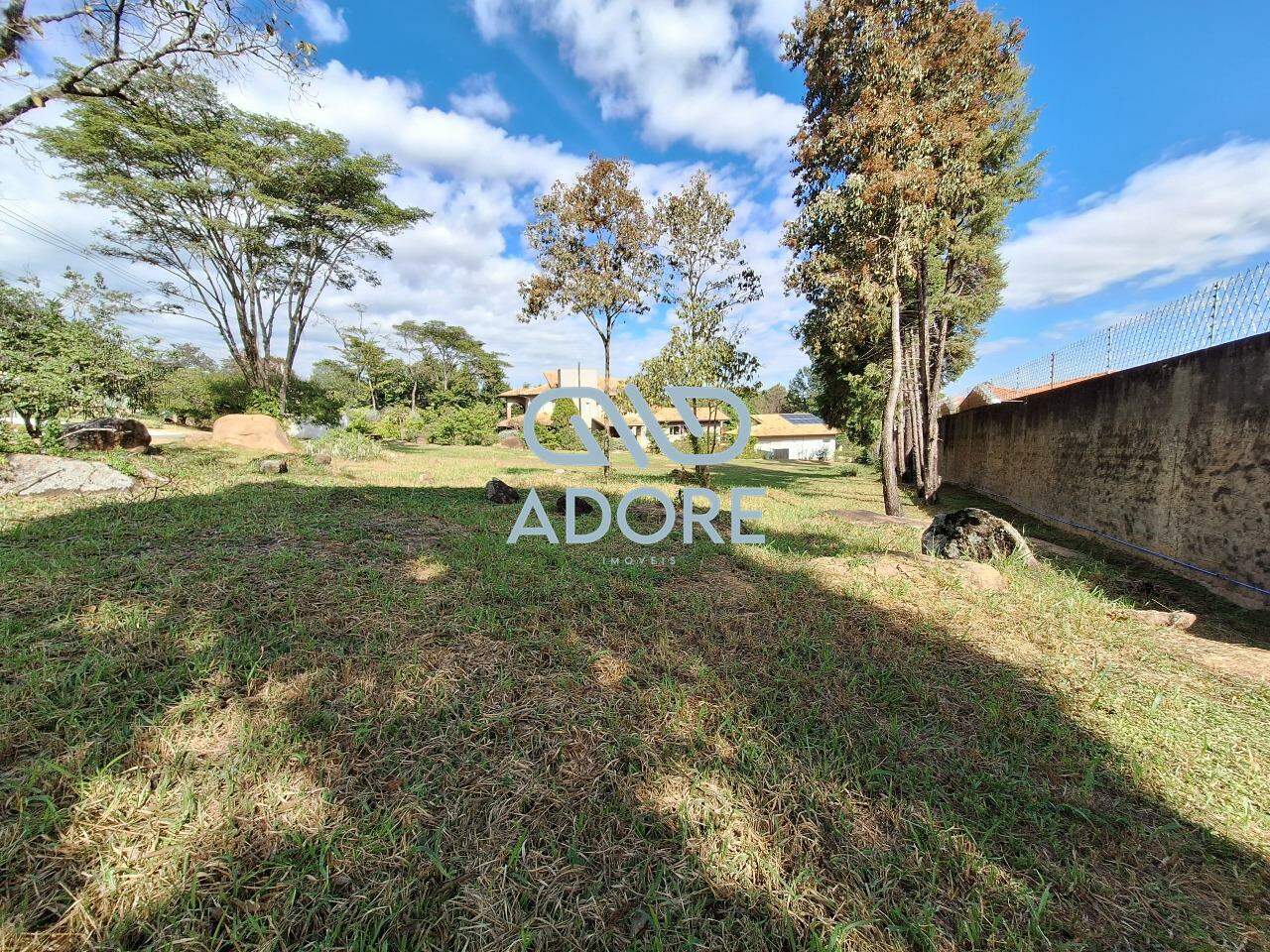 Terreno à venda no Condomínio Monte Belo:
