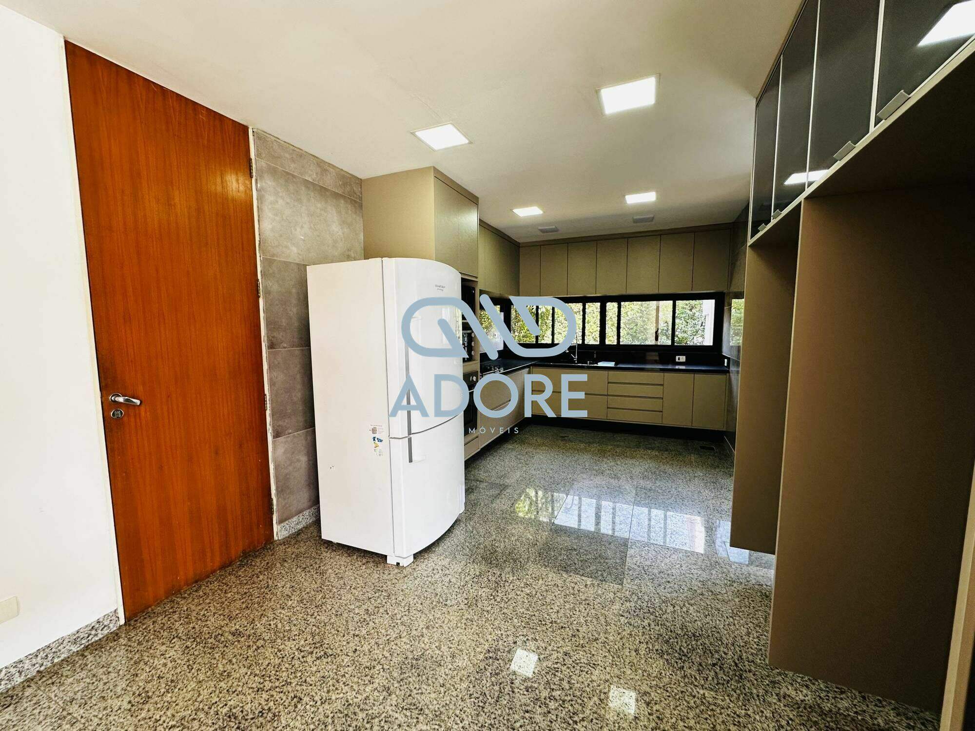 Casa de Condomínio para aluguel no Condomínio Haras Paineiras: 