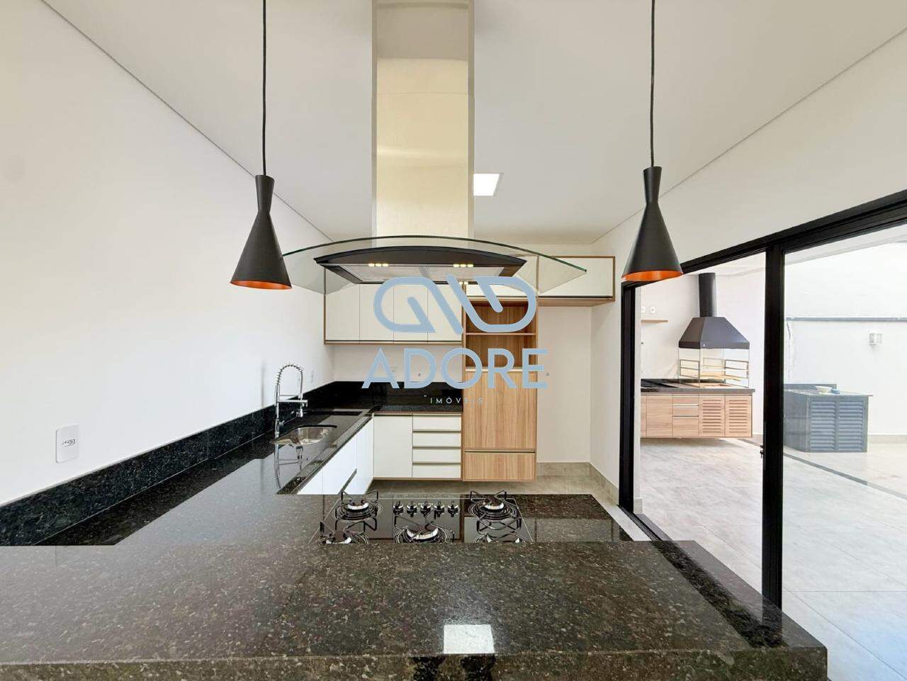 Casa de Condomínio à venda no Jardim Piemonte: 