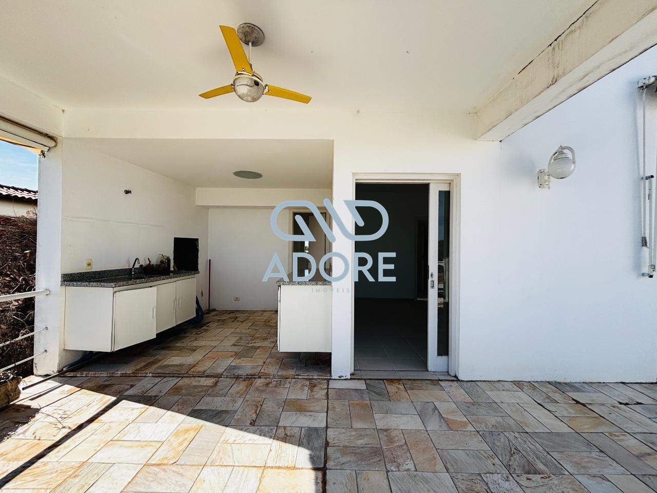 Casa de Condomínio à venda no Condomínio Campos de Santo Antônio : 