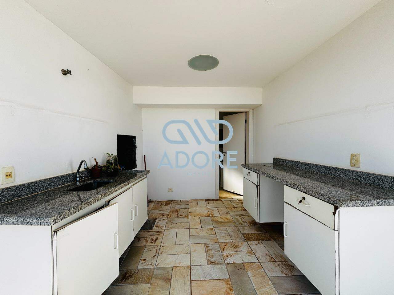 Casa de Condomínio à venda no Condomínio Campos de Santo Antônio : 