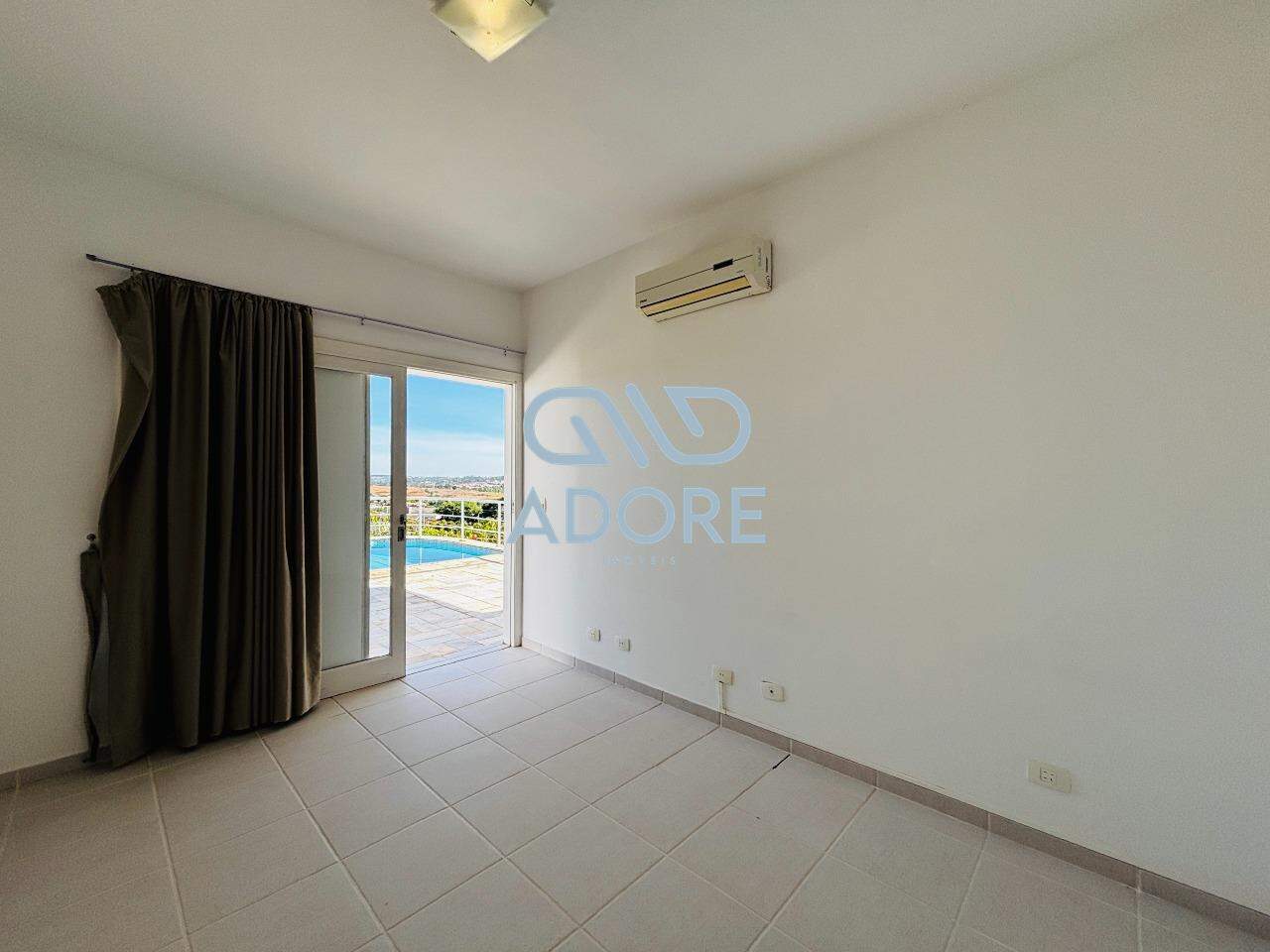 Casa de Condomínio à venda no Condomínio Campos de Santo Antônio : 