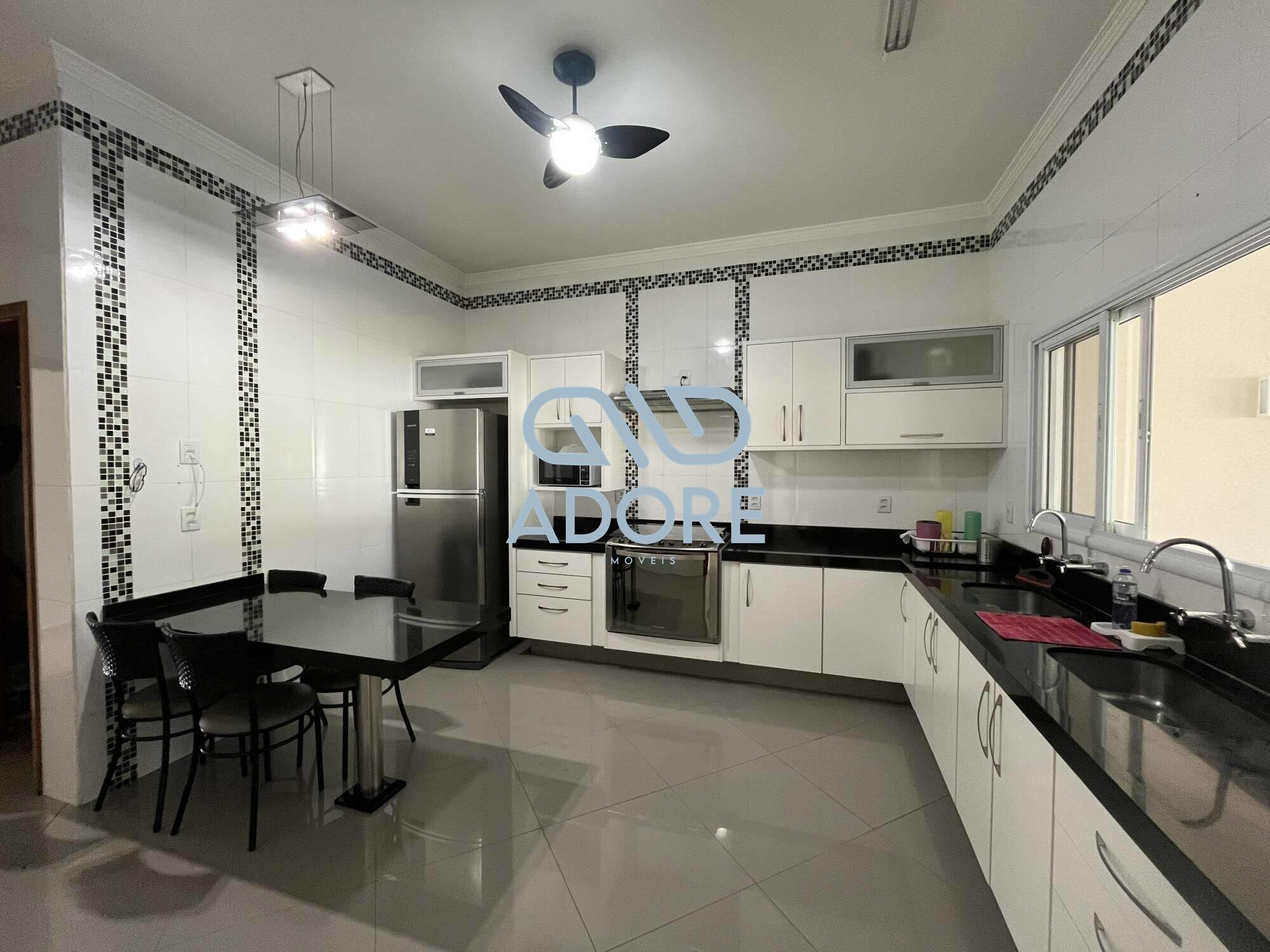 Casa de Condomínio à venda no Condomínio Palmeiras Imperiais: 