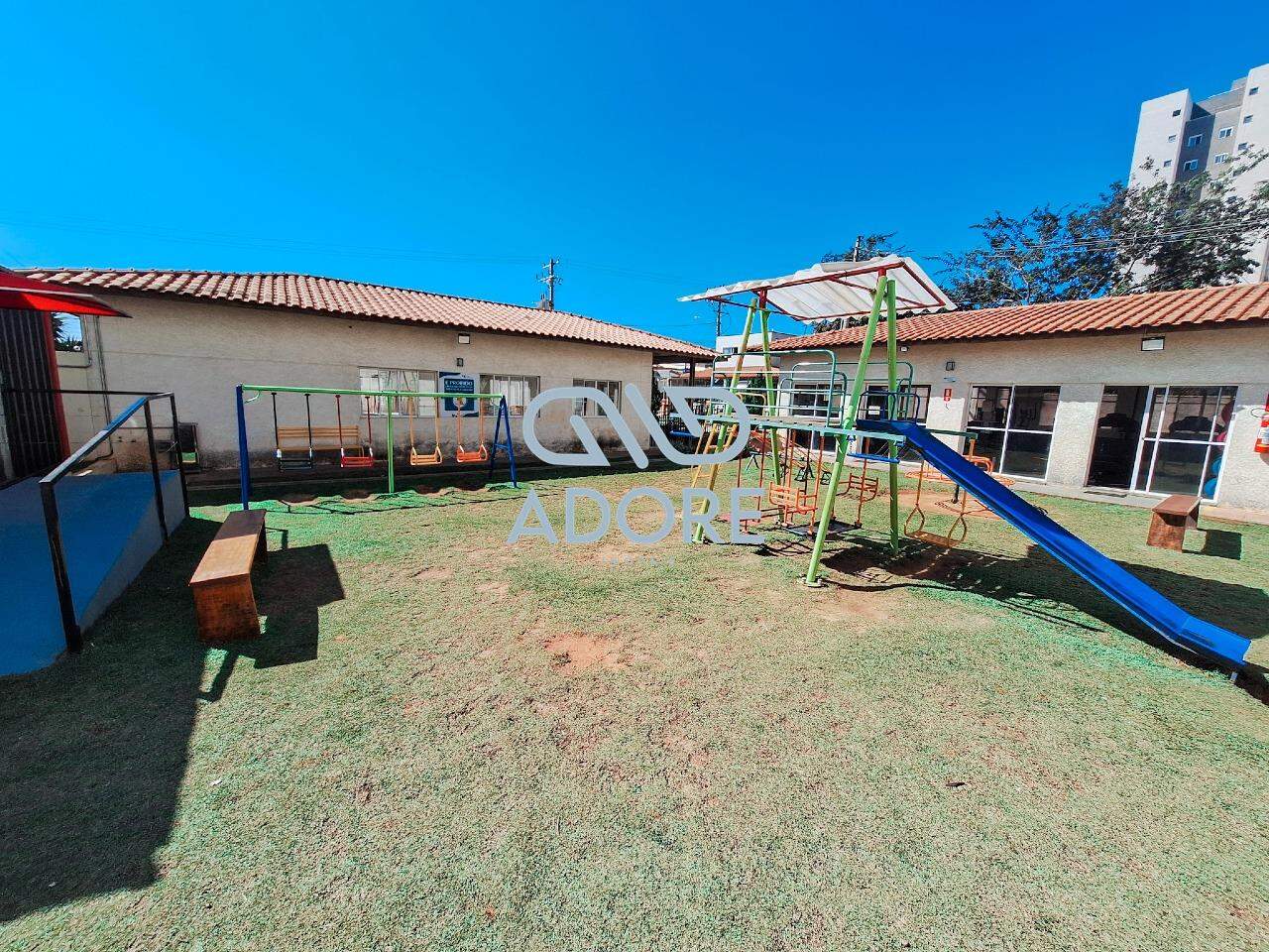 Apartamento à venda no Edifício Recanto dos Pássaros: