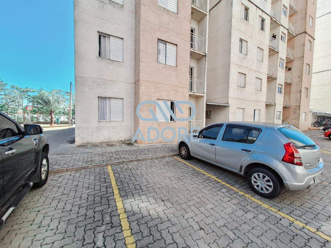 Apartamento à venda no Edifício Recanto dos Pássaros:
