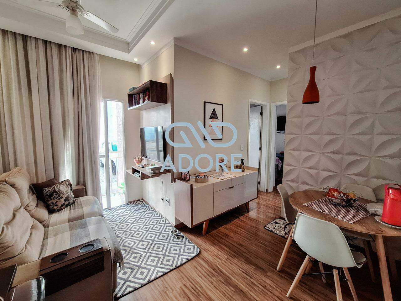 Apartamento à venda no Edifício Recanto dos Pássaros: 