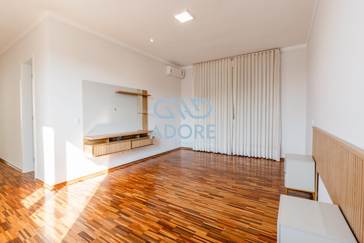 Casa de Condomínio à venda no Condomínio Terras de São José II : 