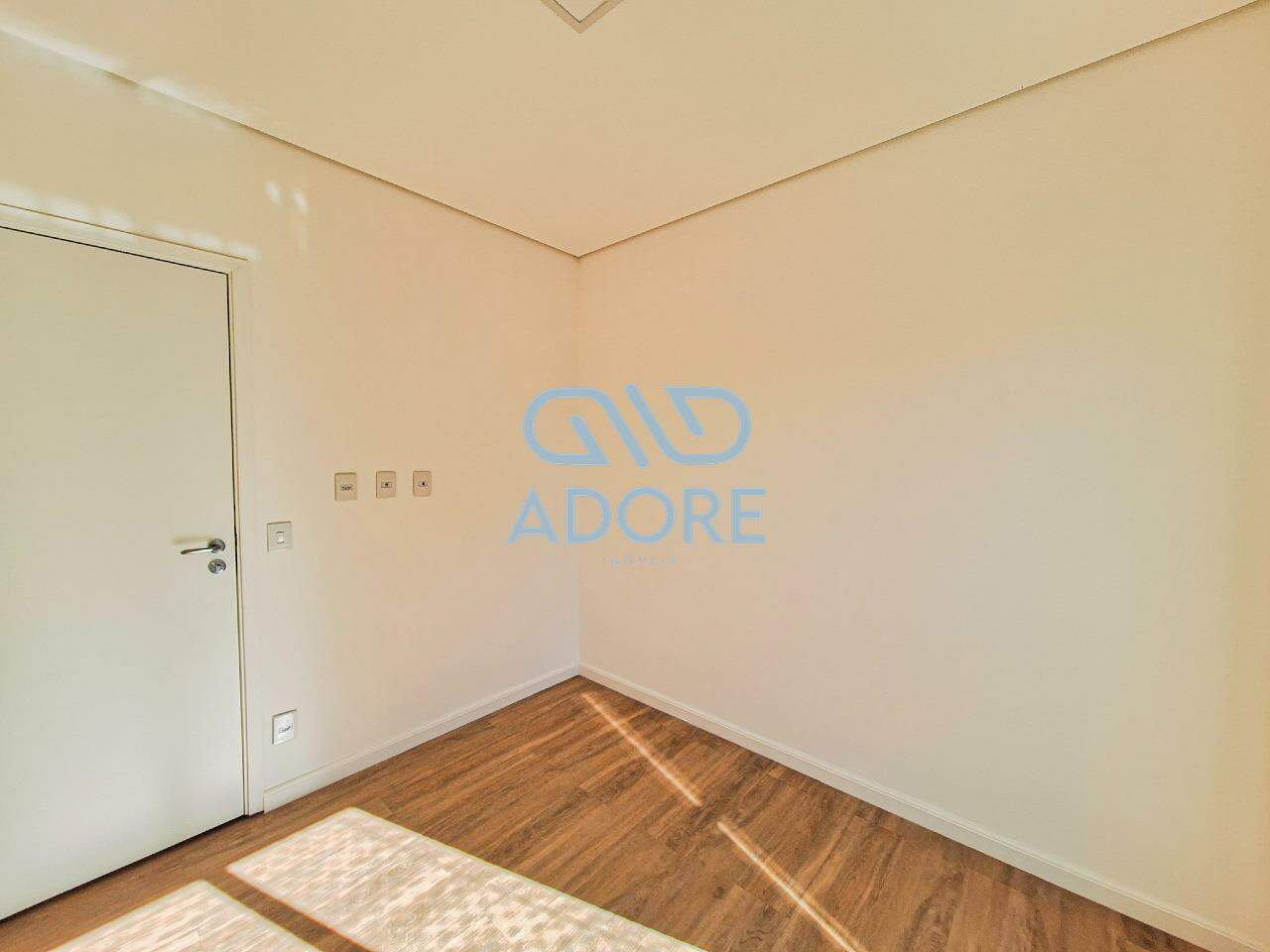 Apartamento para aluguel no Edifício Jacarandá : 