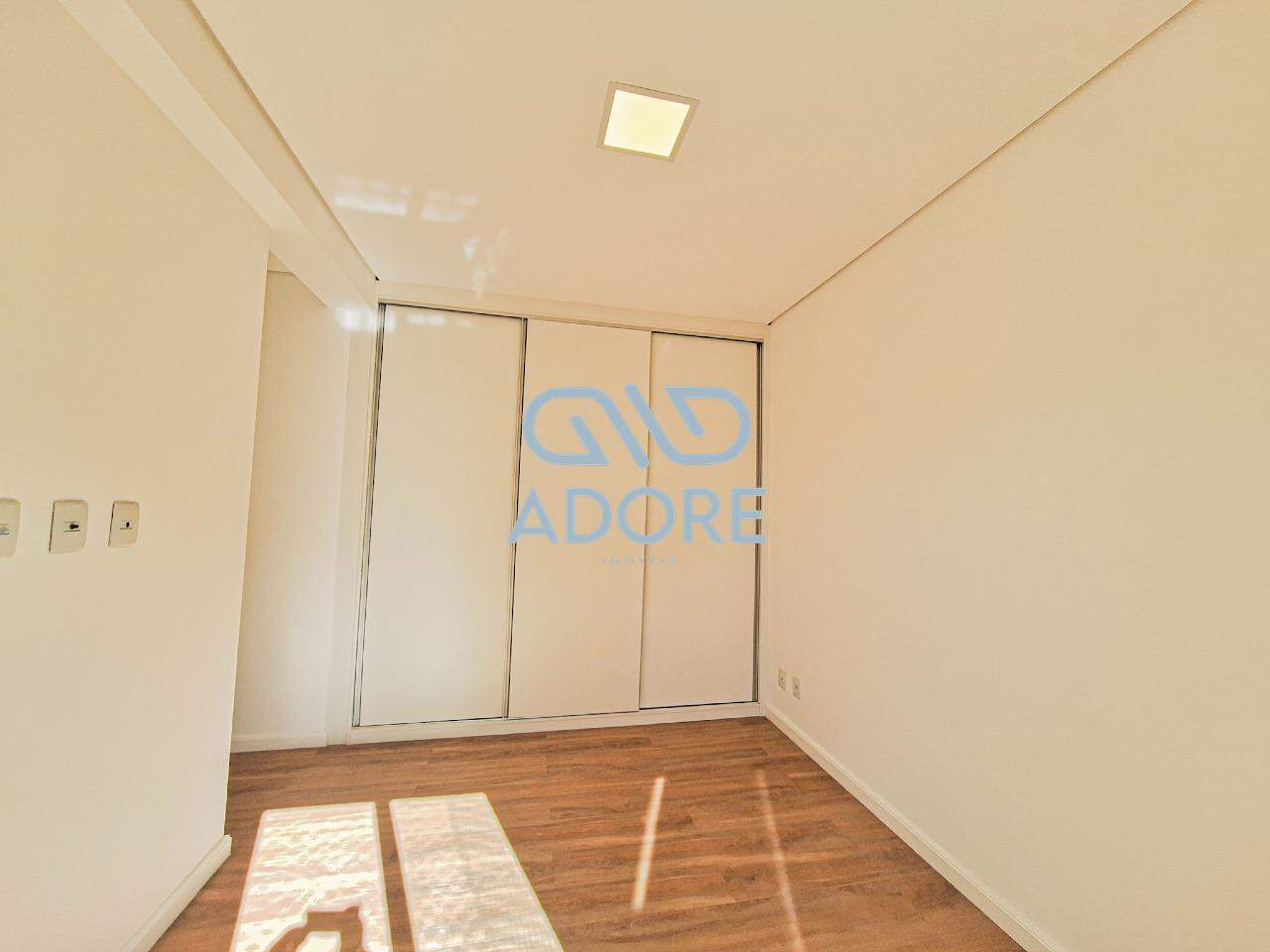 Apartamento para aluguel no Edifício Jacarandá : 