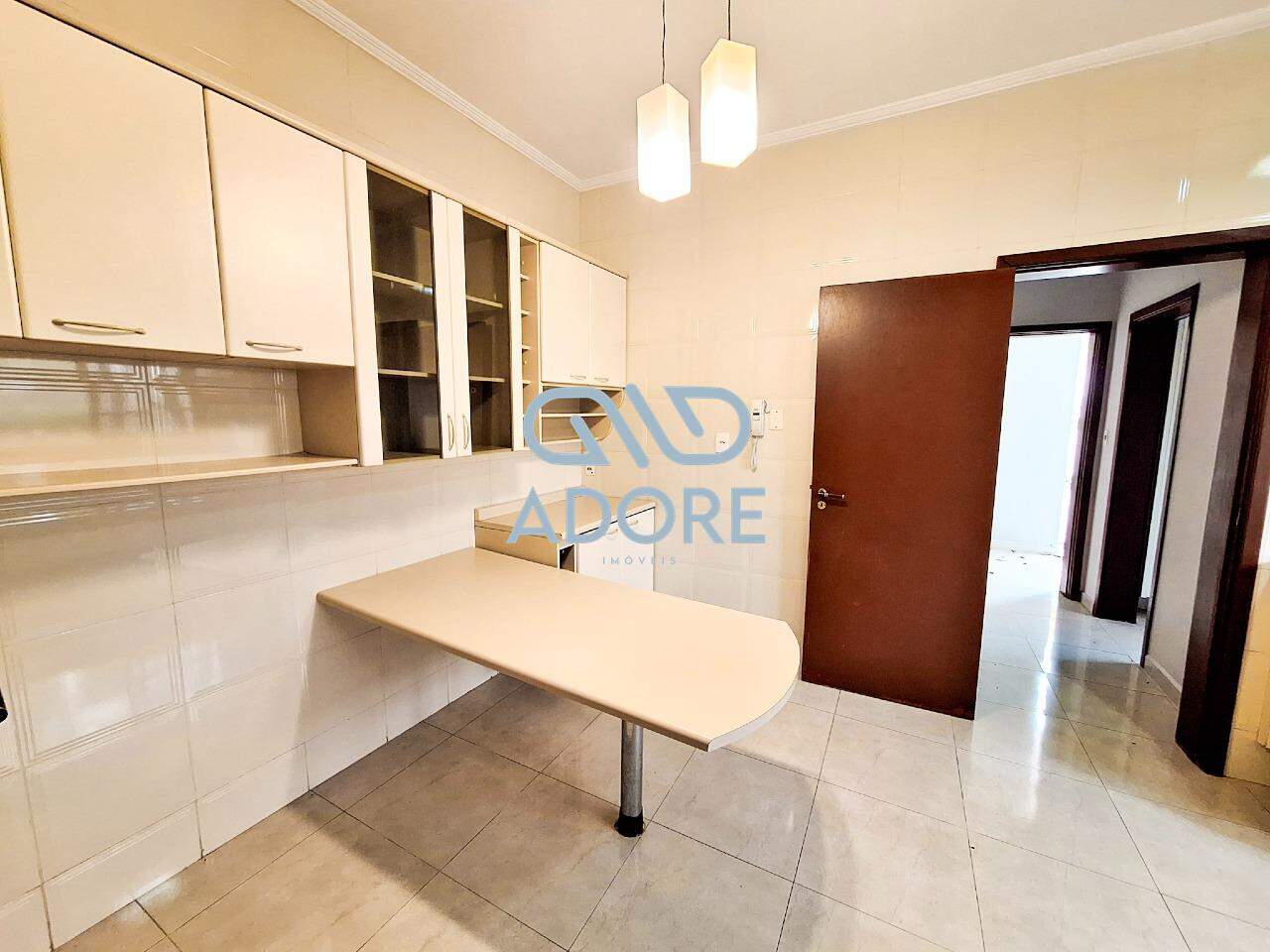 Casa de Condomínio à venda no Condomínio Campos de Santo Antônio : 
