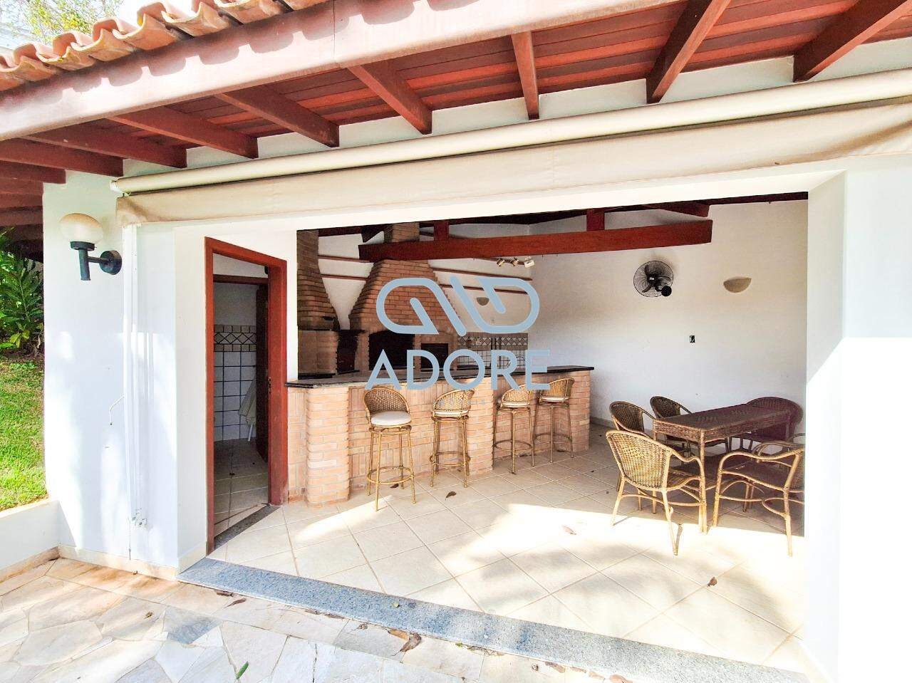 Casa de Condomínio à venda no Condomínio Campos de Santo Antônio : 