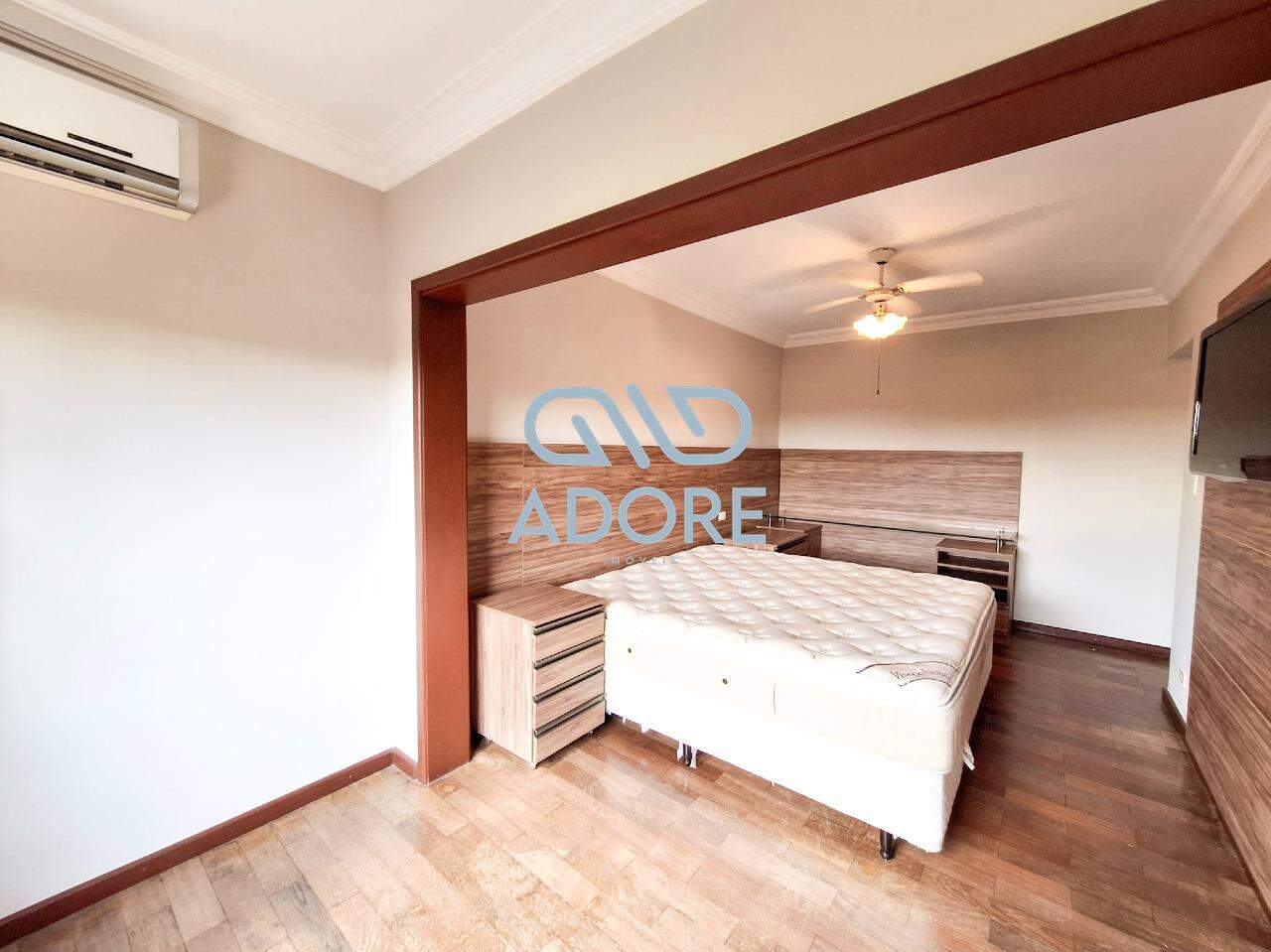 Casa de Condomínio à venda no Condomínio Campos de Santo Antônio : 