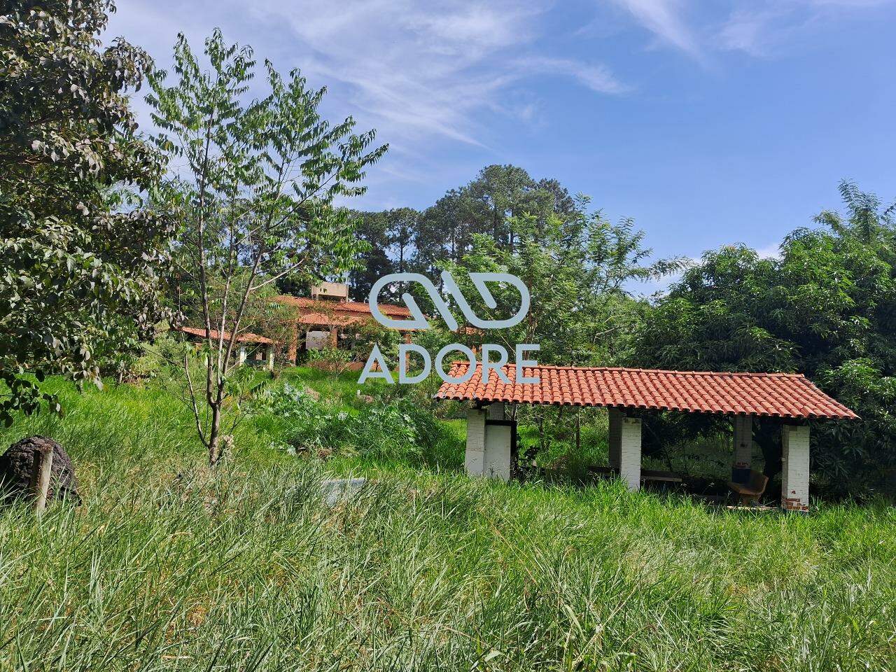 Área à venda no São Luiz: 
