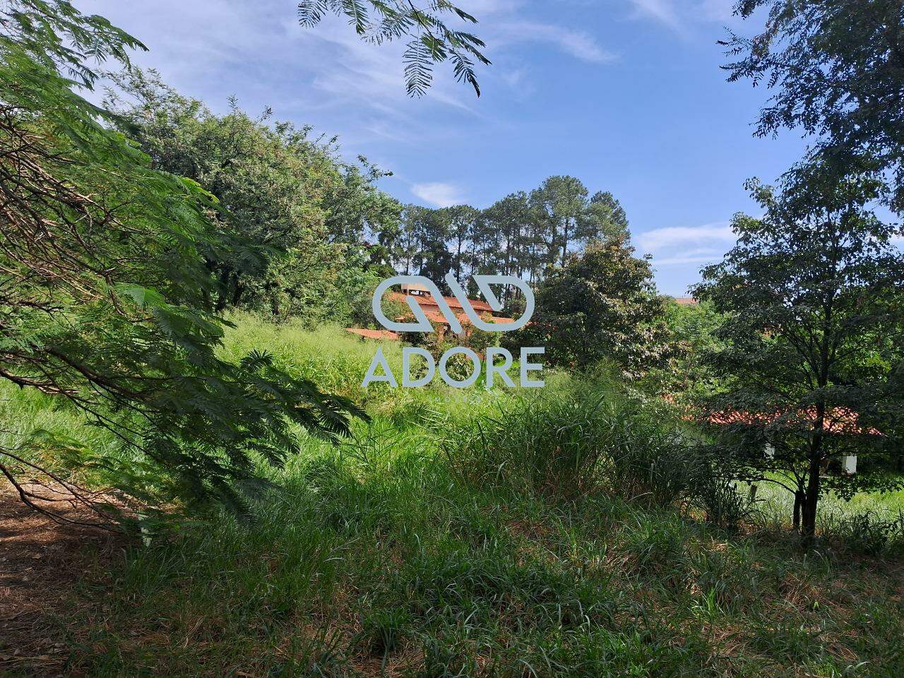 Área à venda no São Luiz: 