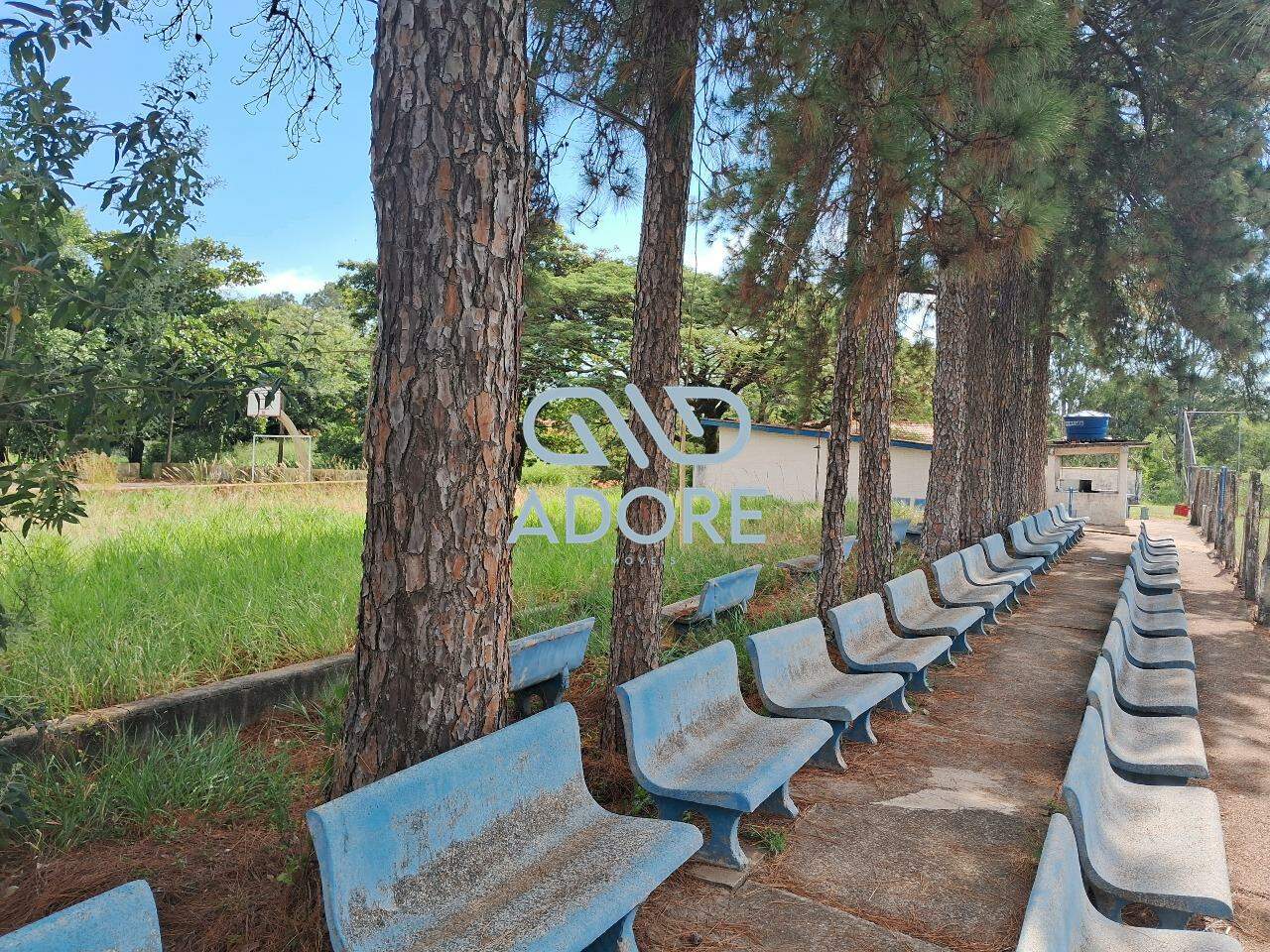 Área à venda no São Luiz: 