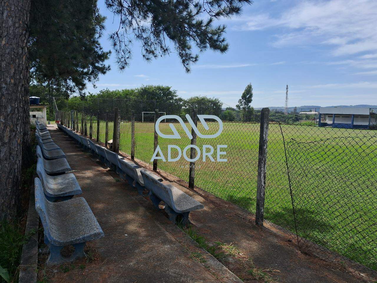 Área à venda no São Luiz: 