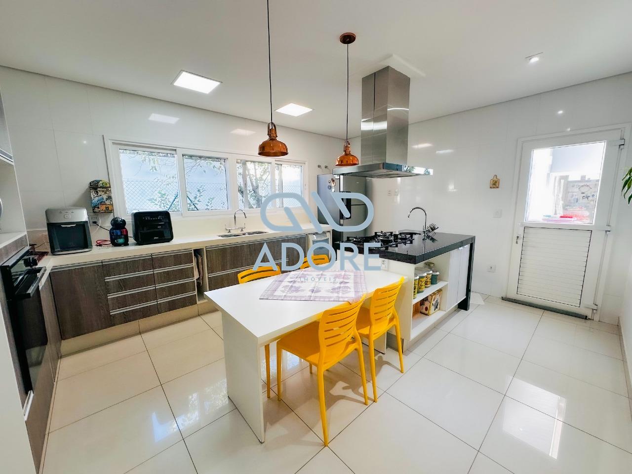 Casa de Condomínio à venda no Condomínio Terras de Mont Serrat: 