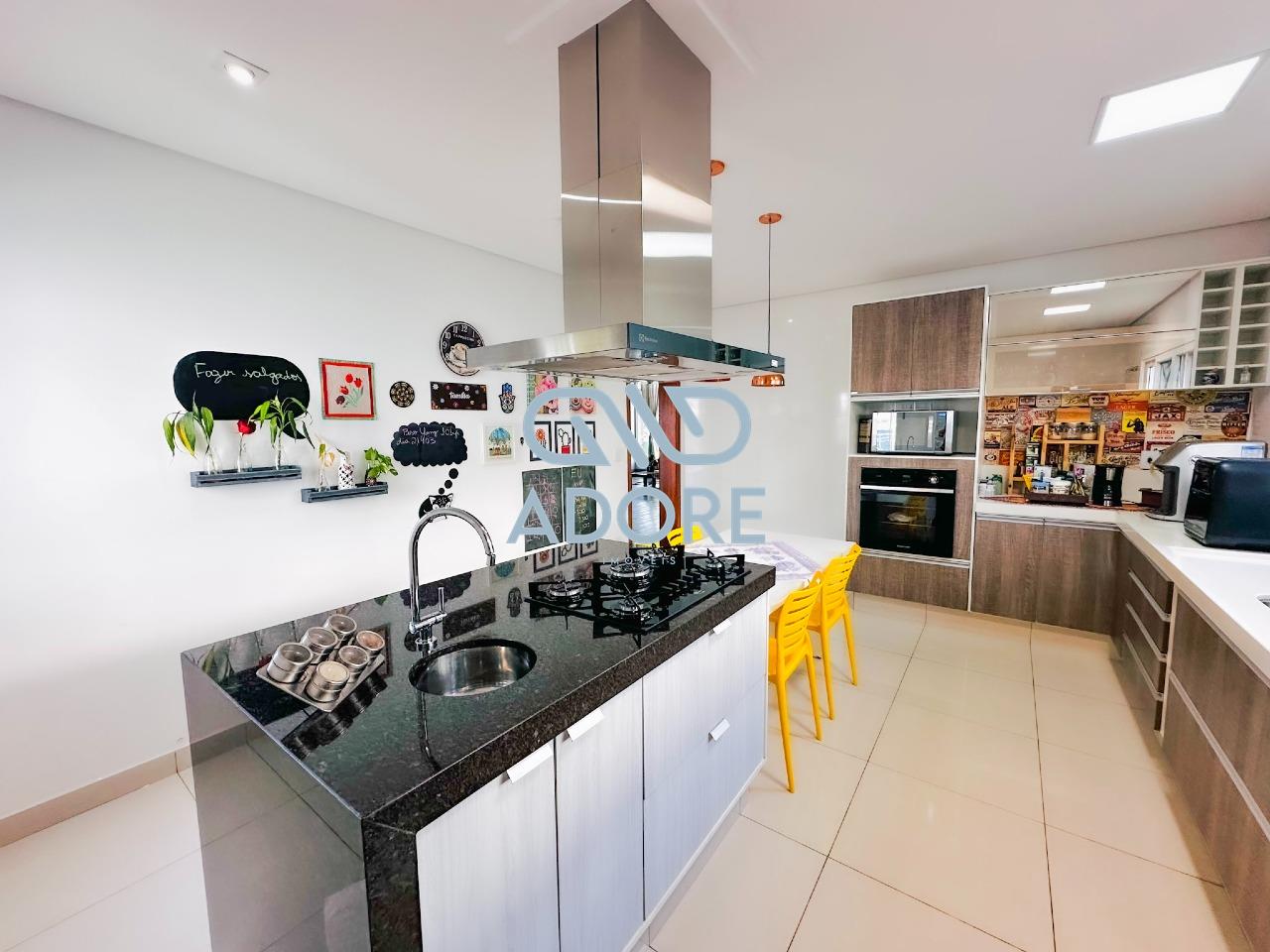 Casa de Condomínio à venda no Condomínio Terras de Mont Serrat: 