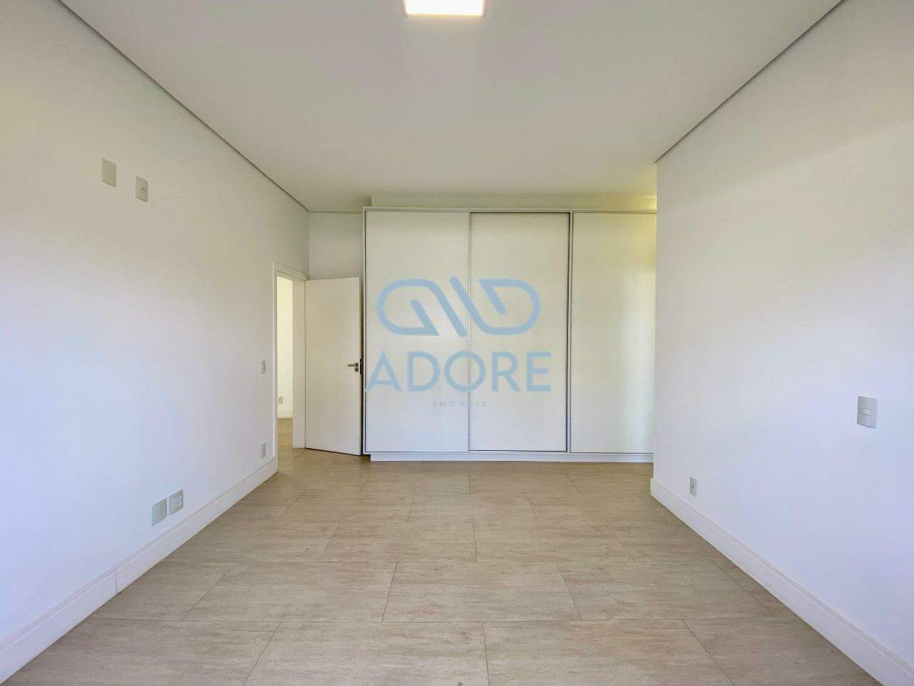 Casa de Condomínio à venda no CONDOMINIO FAZENDA ALVORADA : 