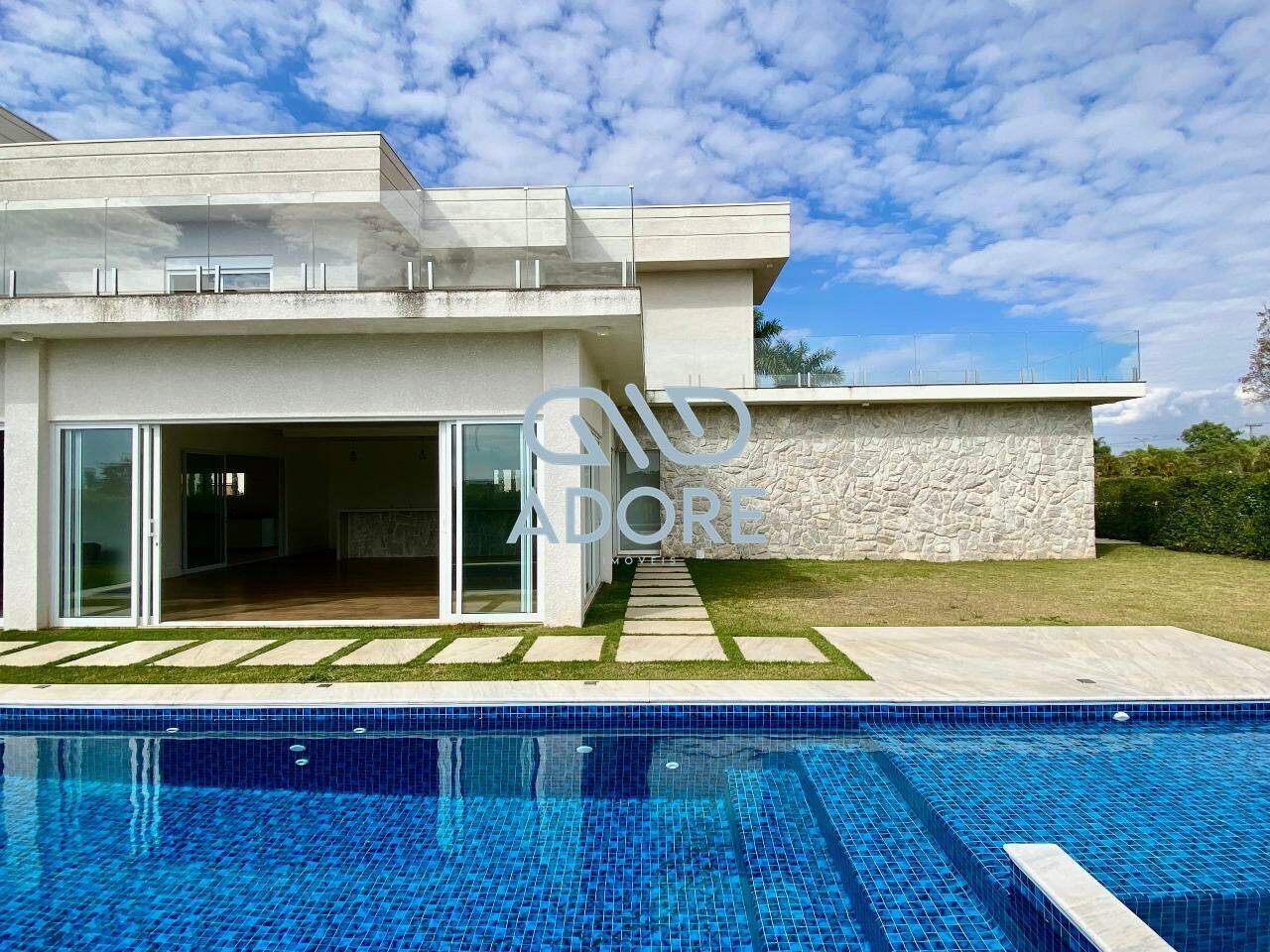Casa de Condomínio à venda no CONDOMINIO FAZENDA ALVORADA : 