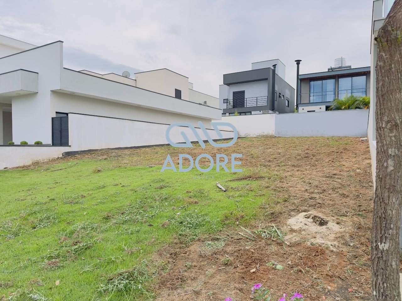 Terreno à venda no Condomínio Residencial Central Parque: 