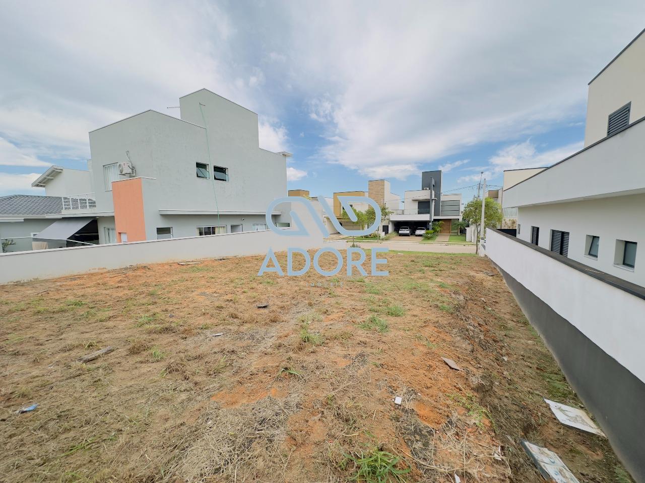 Terreno à venda no Condomínio Residencial Central Parque: 