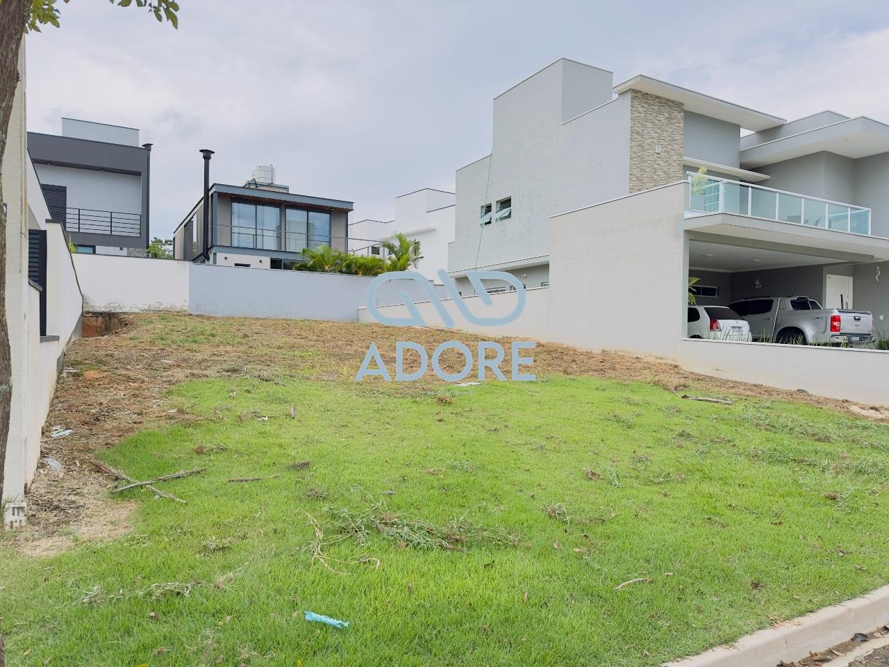 Terreno à venda no Condomínio Residencial Central Parque: 