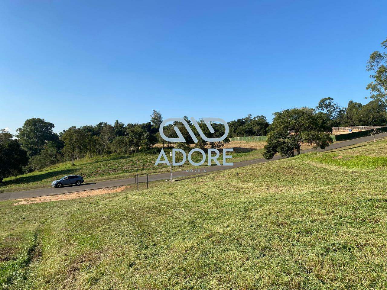 Terreno à venda no Condomínio Terras de São José II : 