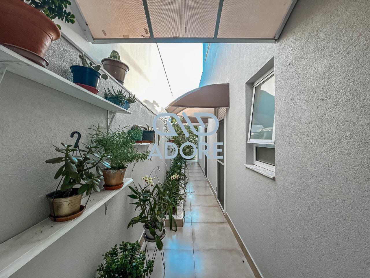 Casa de Condomínio à venda no Condomínio Village Moutonnée: 