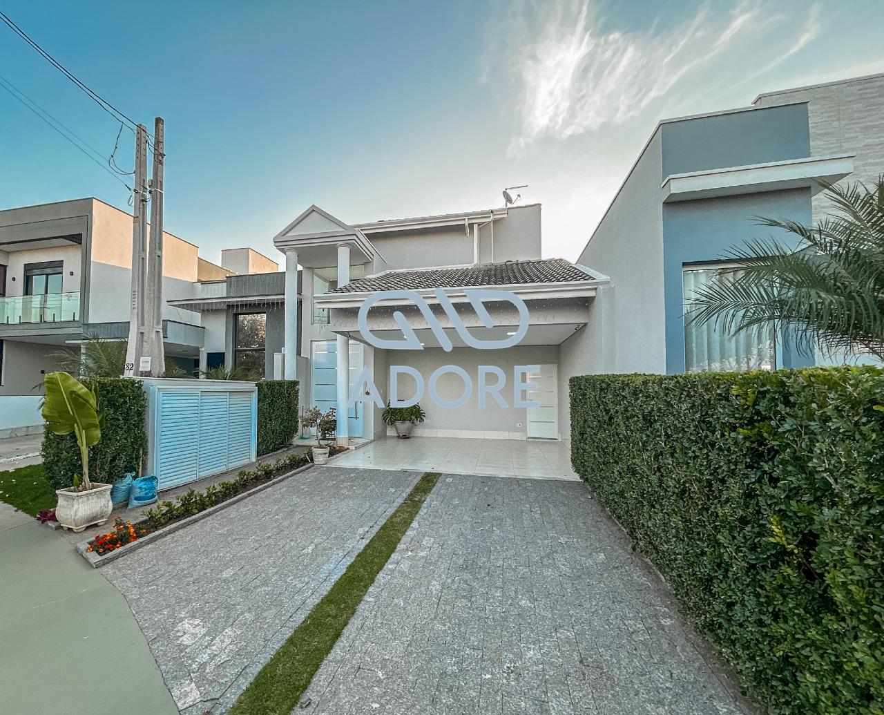 Casa de Condomínio à venda no Condomínio Village Moutonnée: 