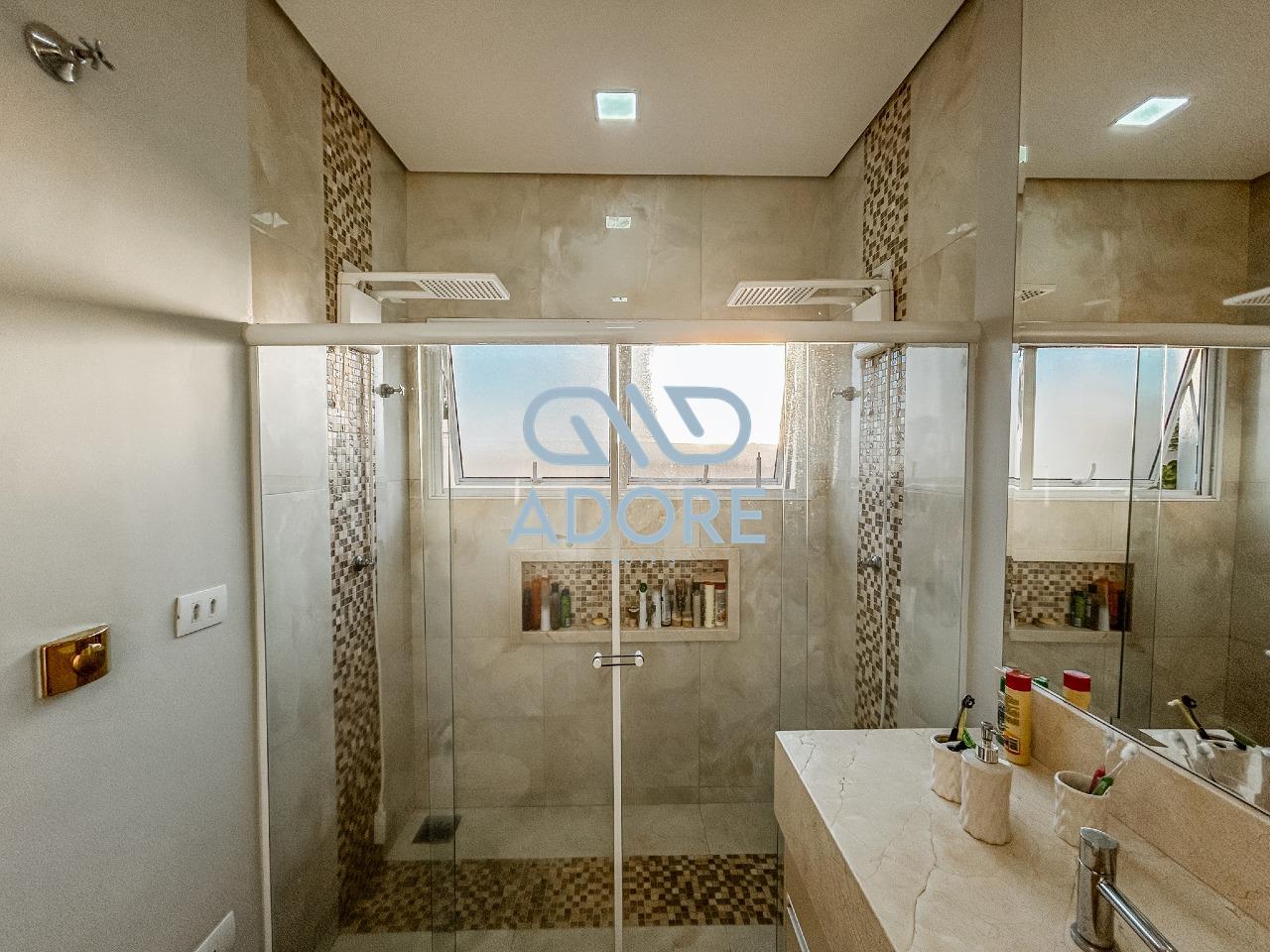 Casa de Condomínio à venda no Condomínio Village Moutonnée: 