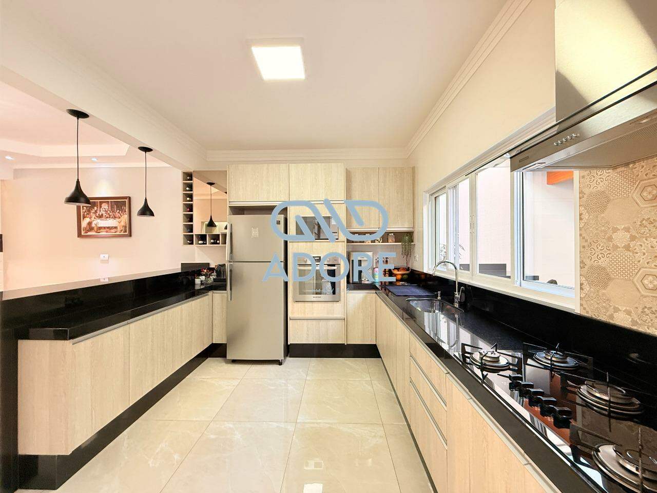 Casa de Condomínio à venda no Condomínio Village Moutonnée: 