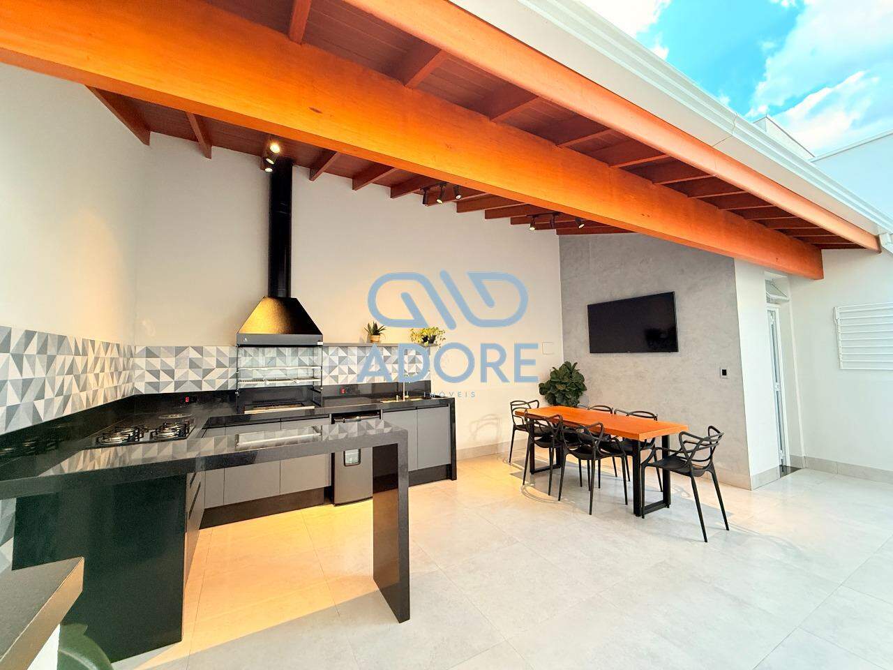 Casa de Condomínio à venda no Condomínio Village Moutonnée: 