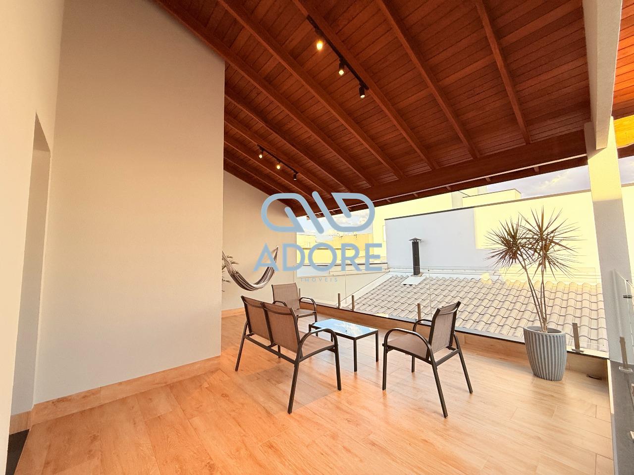 Casa de Condomínio à venda no Condomínio Village Moutonnée: 