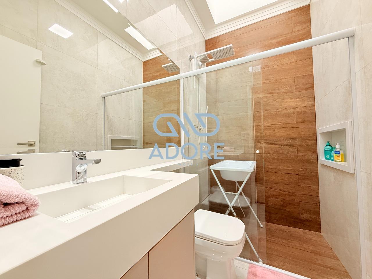 Casa de Condomínio à venda no Condomínio Village Moutonnée: 