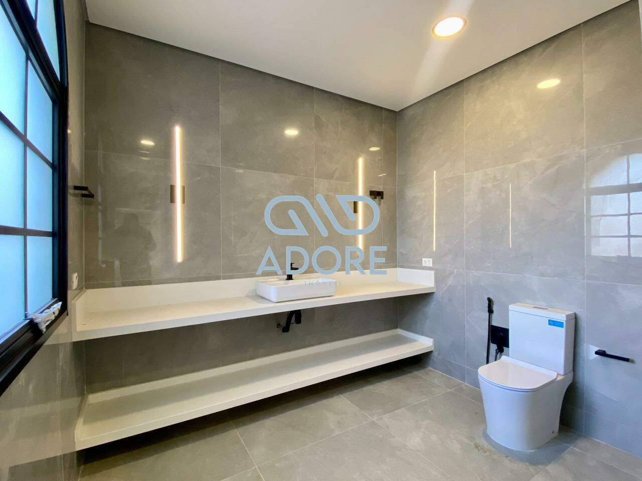 Casa de Condomínio à venda no Condomínio Terras de São José II : 