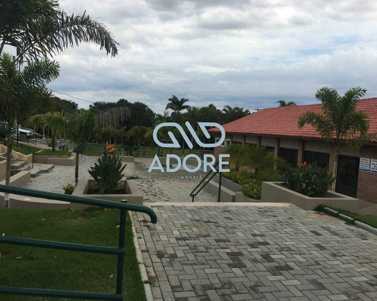 Terreno à venda no Condomínio Terras de Santa Rosa: