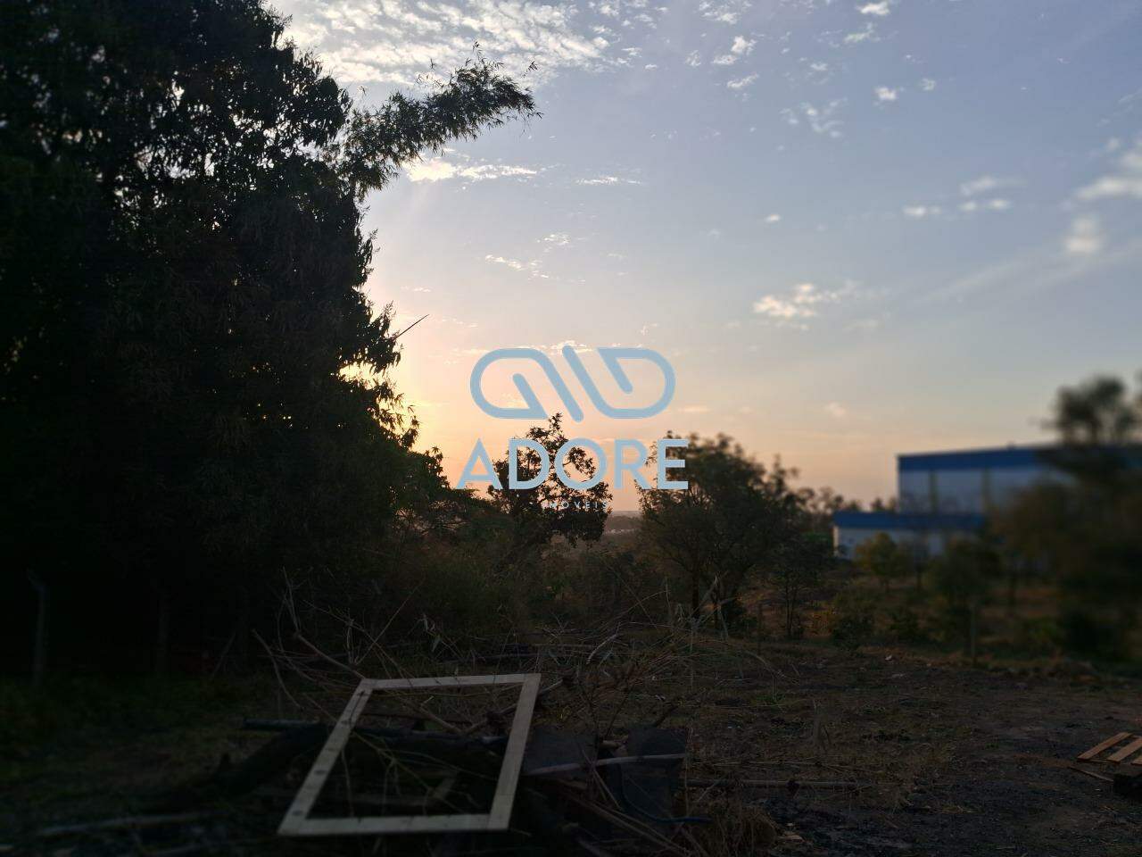 Área à venda no Distrito Industrial do Lageado: 