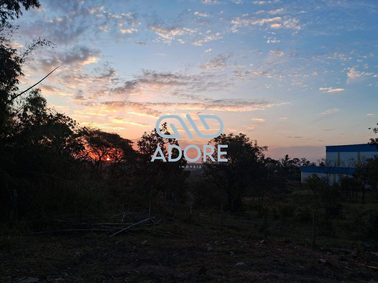Área à venda no Distrito Industrial do Lageado: 