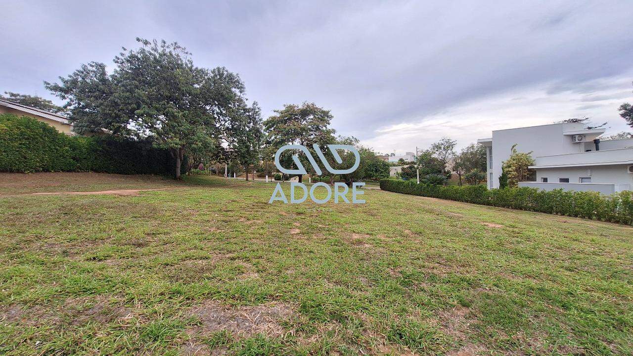 Terreno à venda no Condomínio Haras Paineiras: 