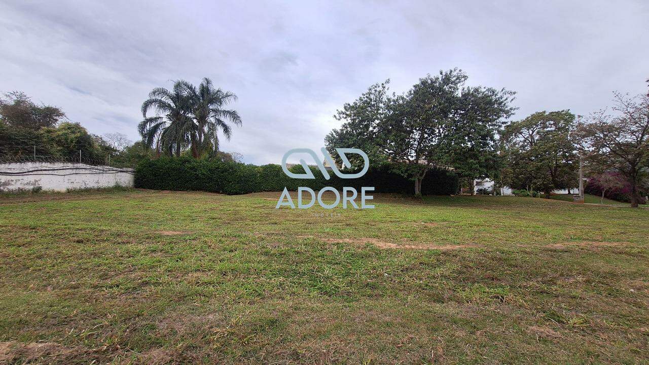 Terreno à venda no Condomínio Haras Paineiras: 