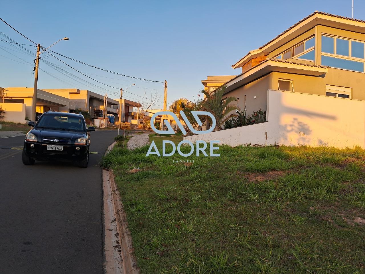 Terreno à venda no Condomínio Portal dos Bandeirantes: 