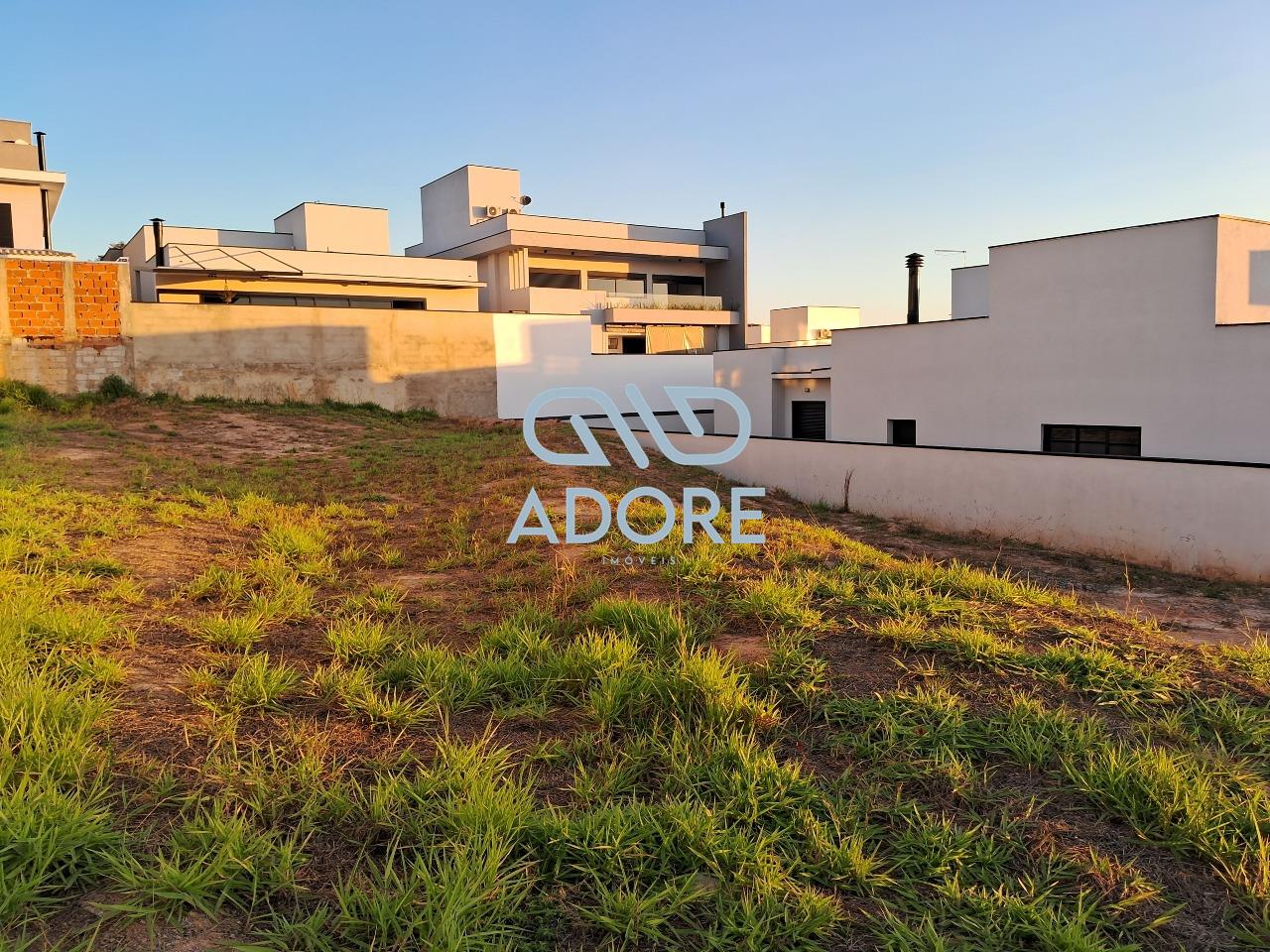Terreno à venda no Condomínio Portal dos Bandeirantes: 