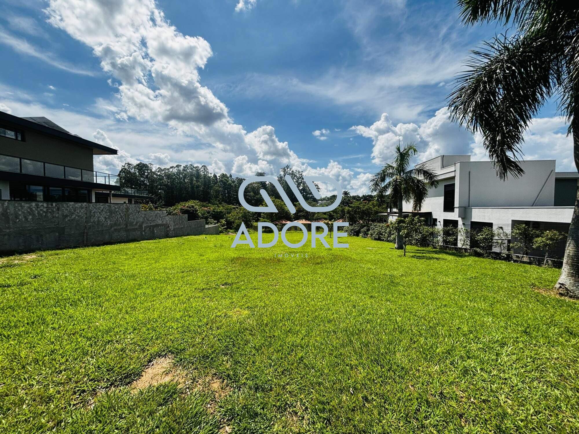 Terreno à venda no Condomínio Palmeiras Imperiais: 