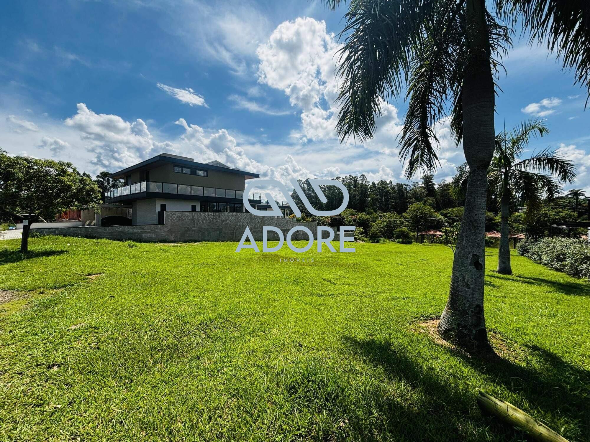 Terreno à venda no Condomínio Palmeiras Imperiais: 