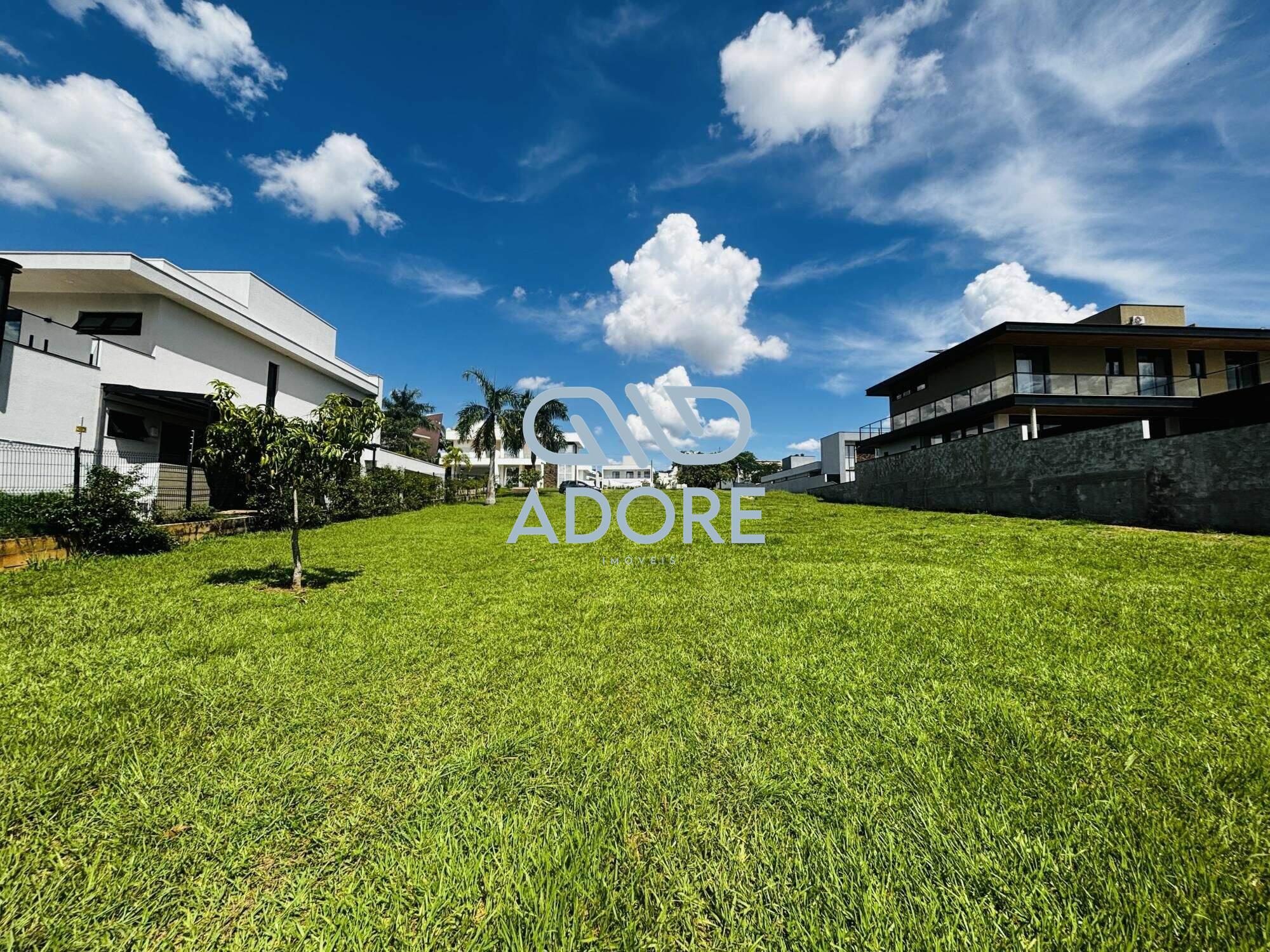 Terreno à venda no Condomínio Palmeiras Imperiais: 