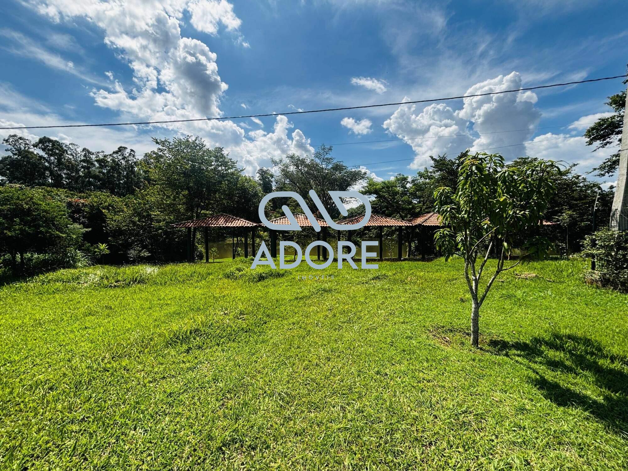 Terreno à venda no Condomínio Palmeiras Imperiais: 