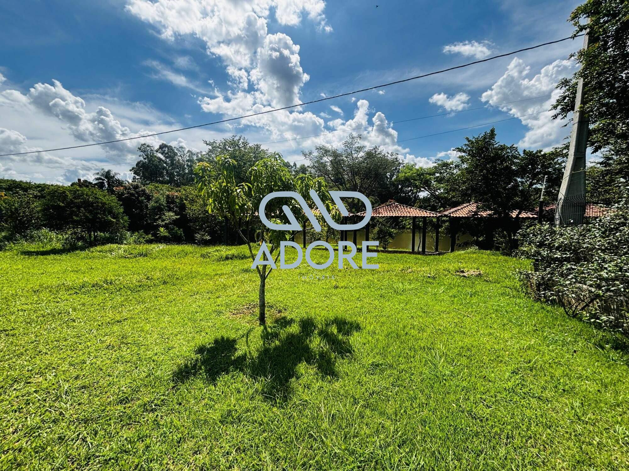 Terreno à venda no Condomínio Palmeiras Imperiais: 