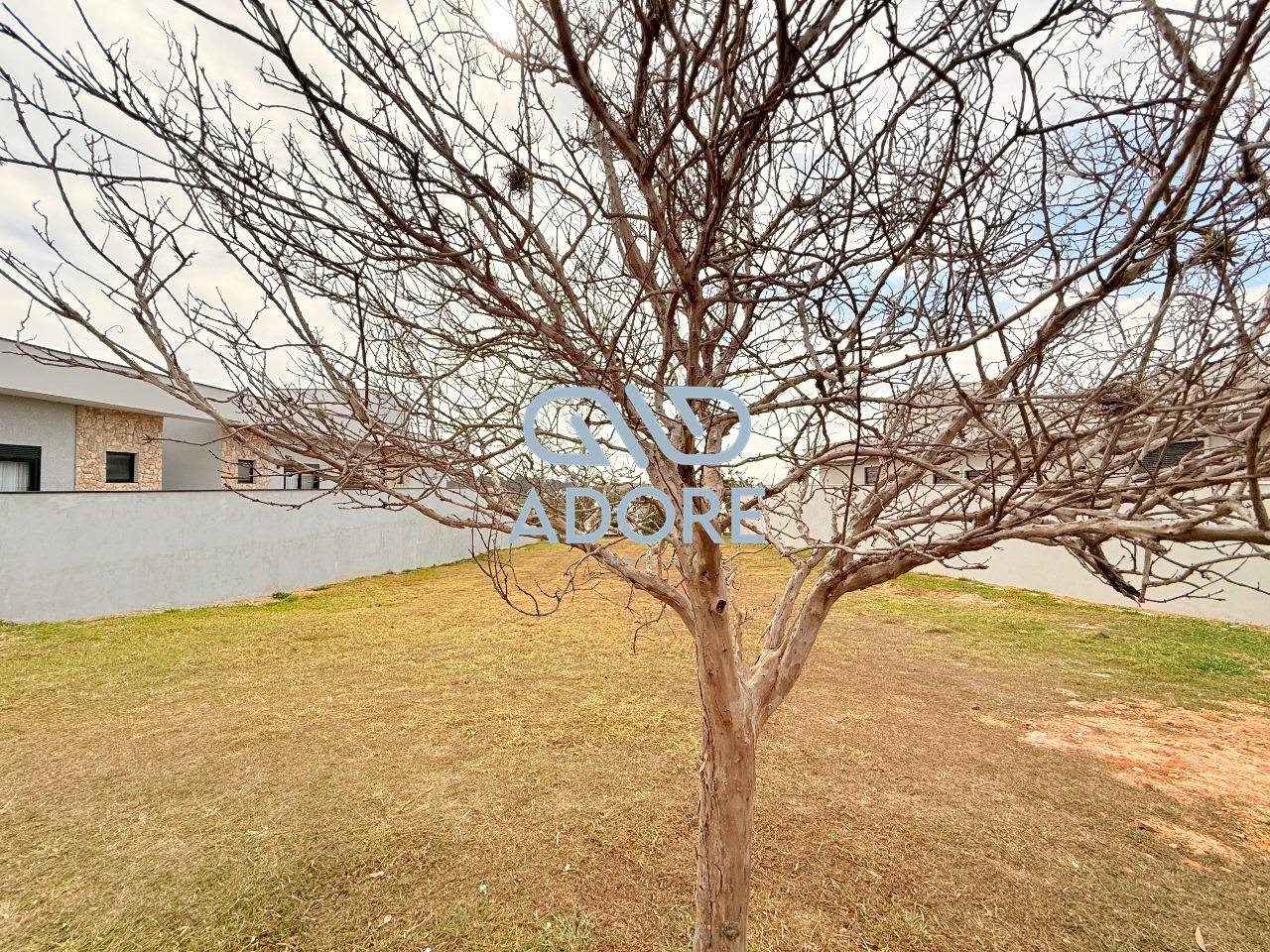 Terreno à venda no Condomínio Palmeiras Imperiais: 